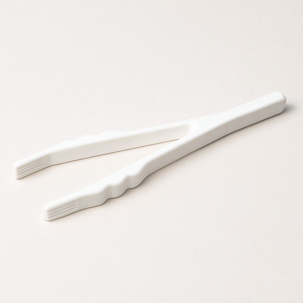 PINÇA DESCARTAVEL DE PLASTICO